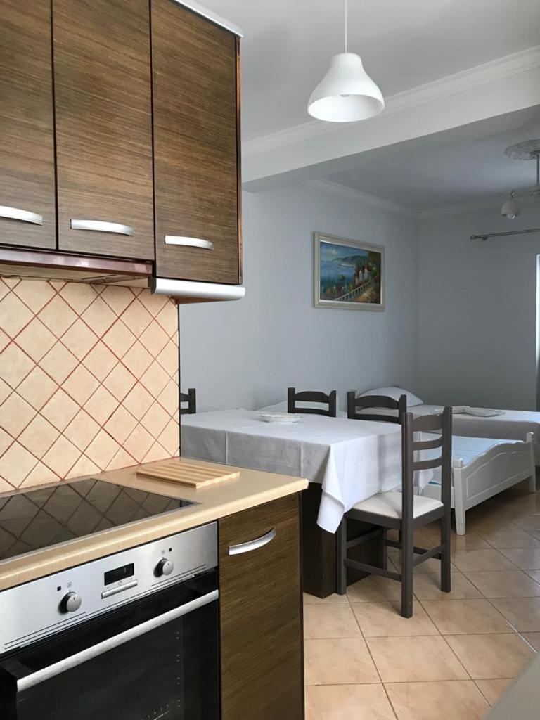 Alfa Apartaments Saranda Extérieur photo